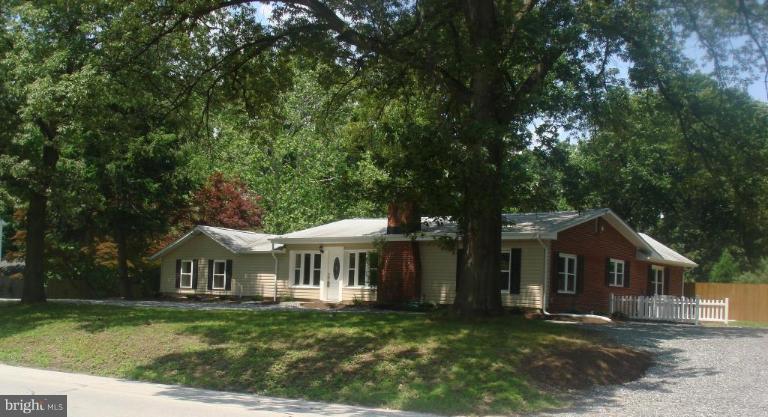 9171 Fort Smallwood Road Pasadena, MD 21122 - Photo 4 of 25 Exterior #3