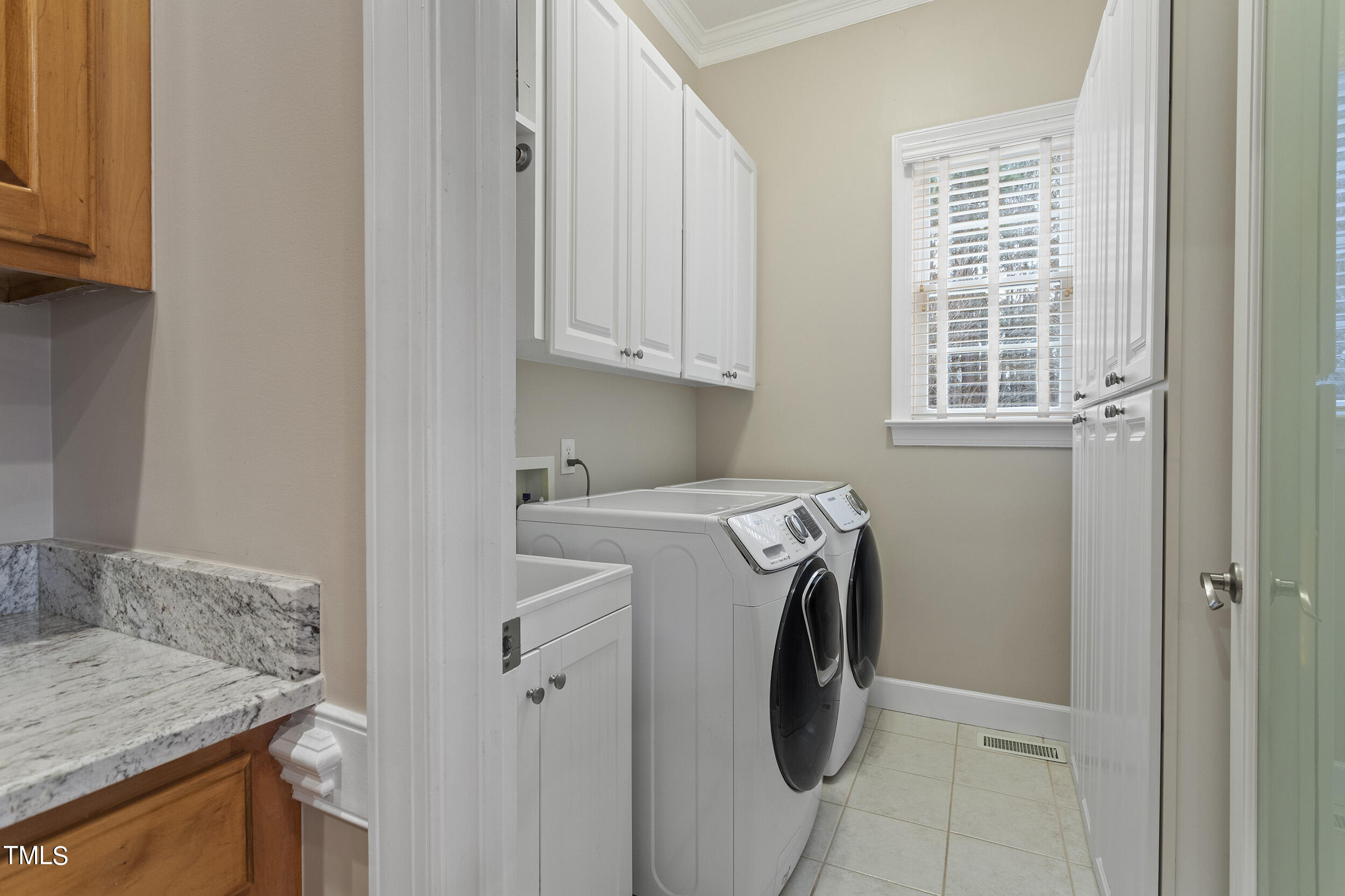 12725 Old Creedmoor Road Raleigh, NC 27613 - Photo 17 of 41 12725 Old Creedmoor Road_26