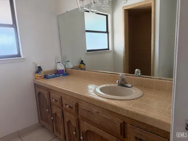 $358,950 | Undisclosed Address, Bakersfield, CA 93313