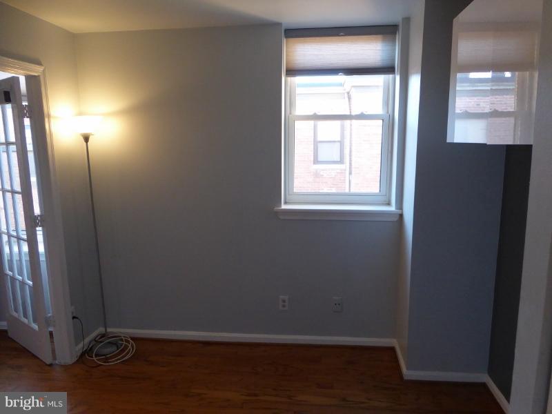 1436 Meridian Place Northwest, Unit 404 Washington, DC 20010 - Photo 19 of 25 Bedroom
