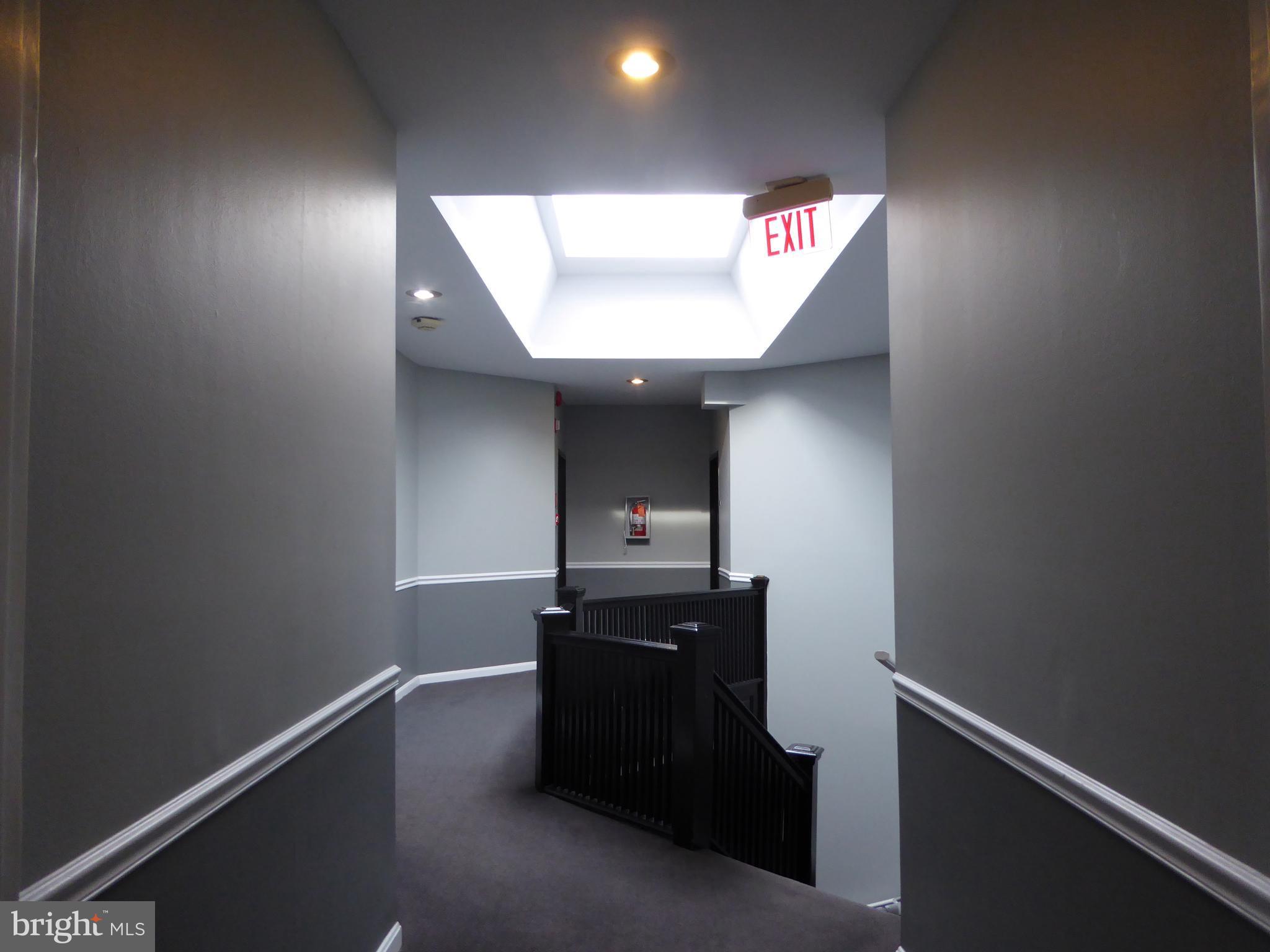 1436 Meridian Place Northwest, Unit 404 Washington, DC 20010 - Photo 20 of 25 Interior (General)