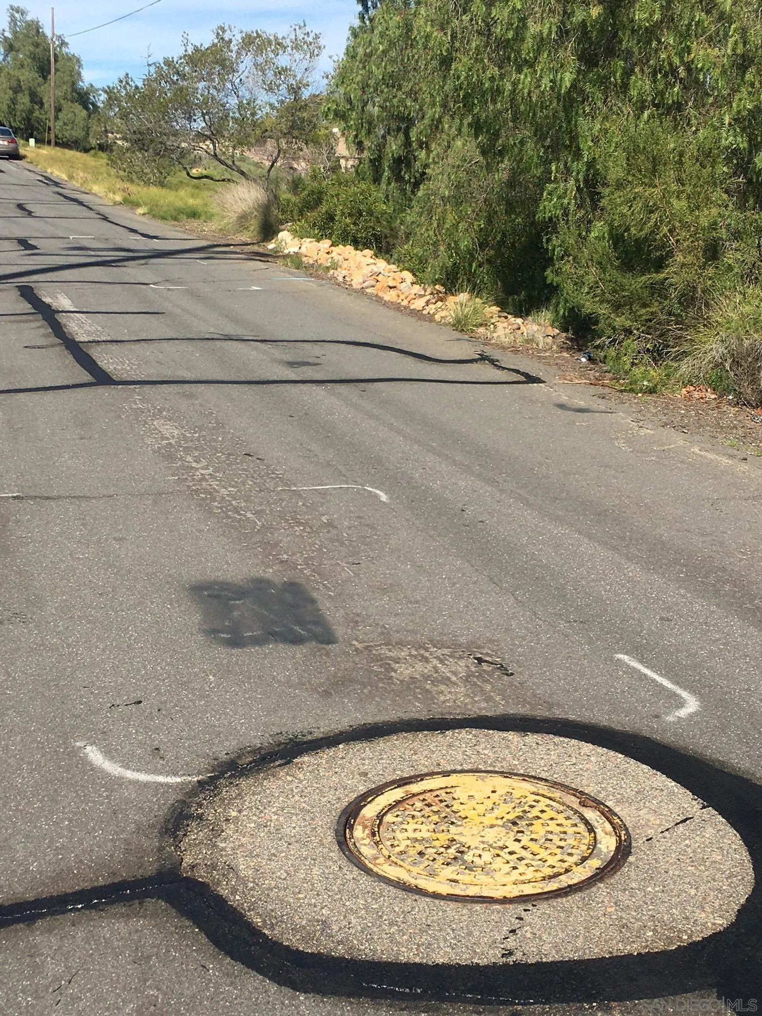 La Manda Drive Poway, CA 92064 - Photo 15 of 27 Sewer in the street