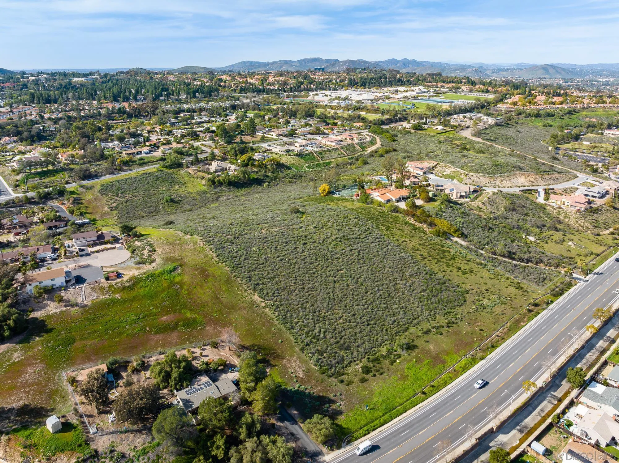 La Manda Drive Poway, CA 92064 - Photo 9 of 27 a view of city and mountain