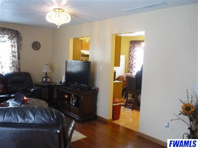 6517 High Point Run Fort Wayne, IN 46825 - Photo 5 of 13 Gallery Image 5
