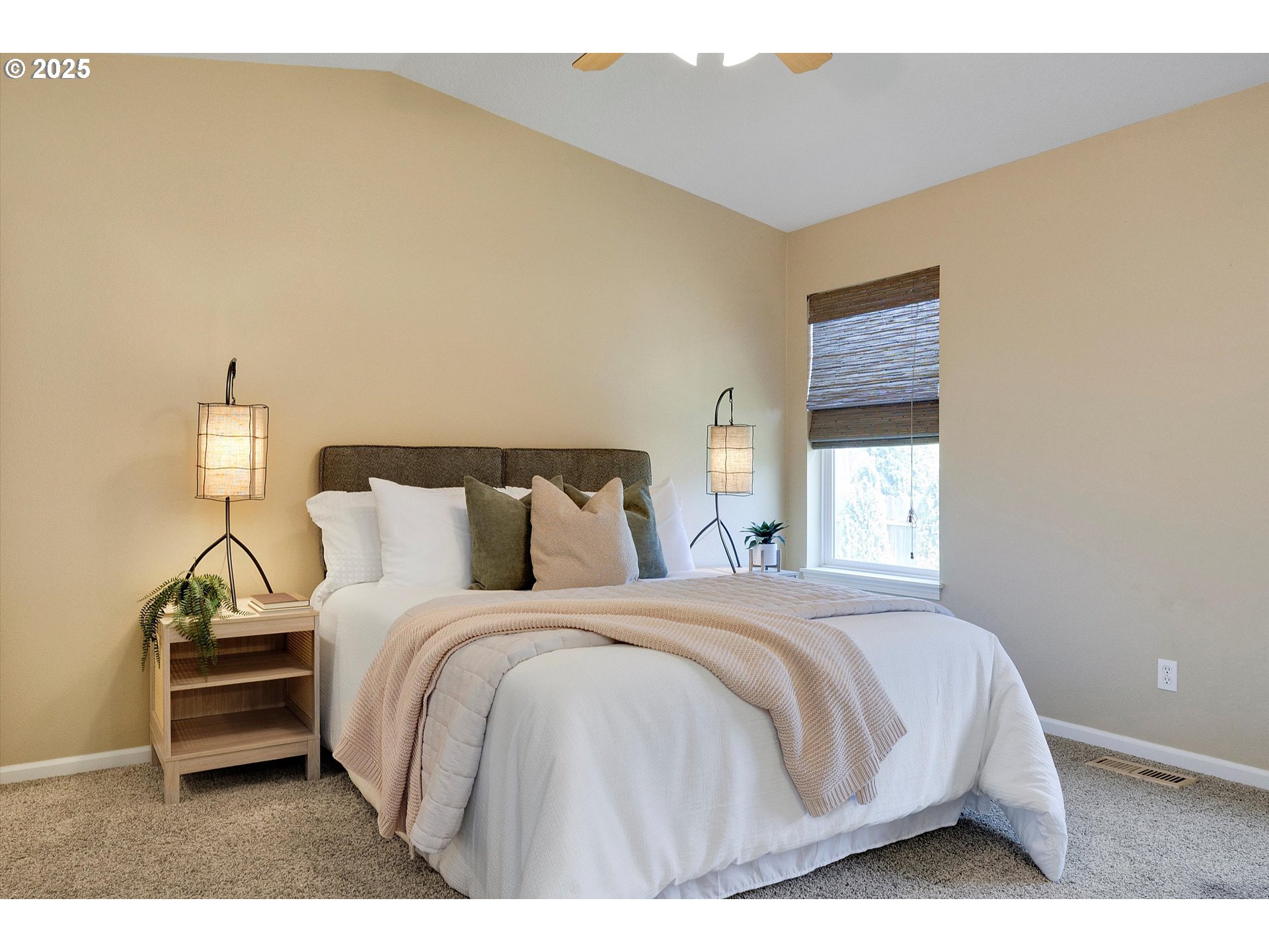 2731 Baines Boulevard Hubbard, OR 97032 - Photo 24 of 41 Bedroom, Primary