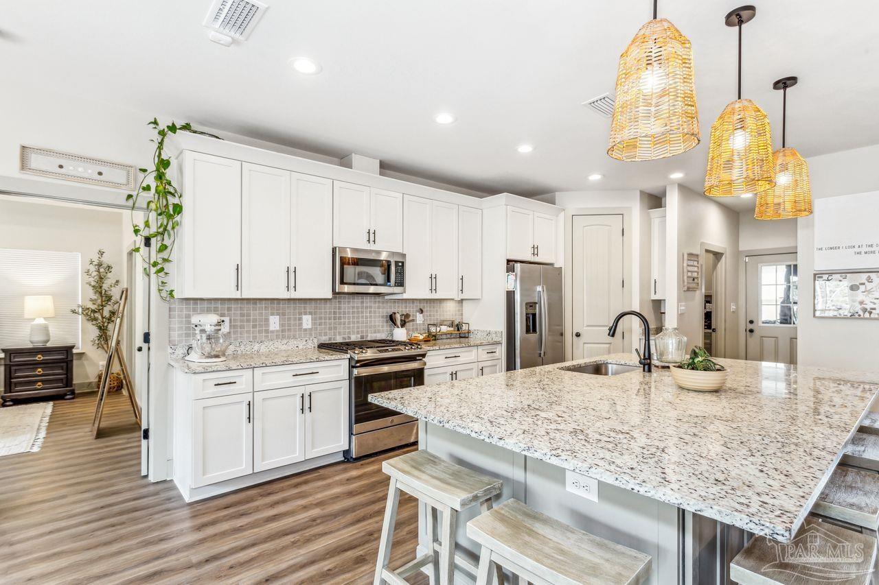 1058 Ironforge Road Cantonment, FL 32533 - Photo 14 of 41