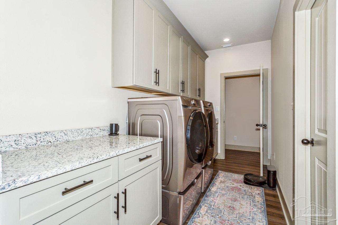 1058 Ironforge Road Cantonment, FL 32533 - Photo 26 of 41