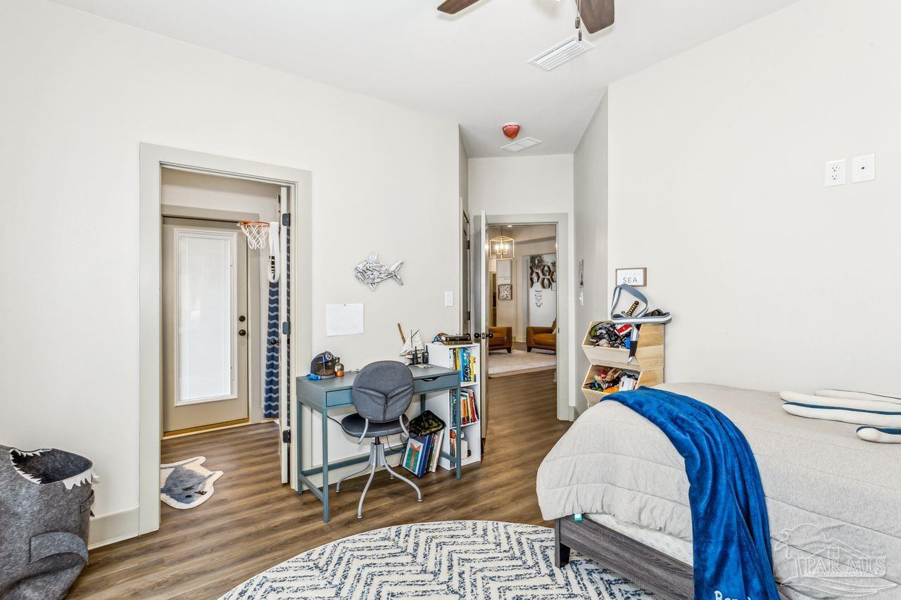 1058 Ironforge Road Cantonment, FL 32533 - Photo 31 of 41