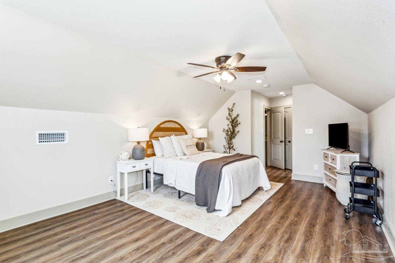 1058 Ironforge Road Cantonment, FL 32533 - Photo 33 of 41