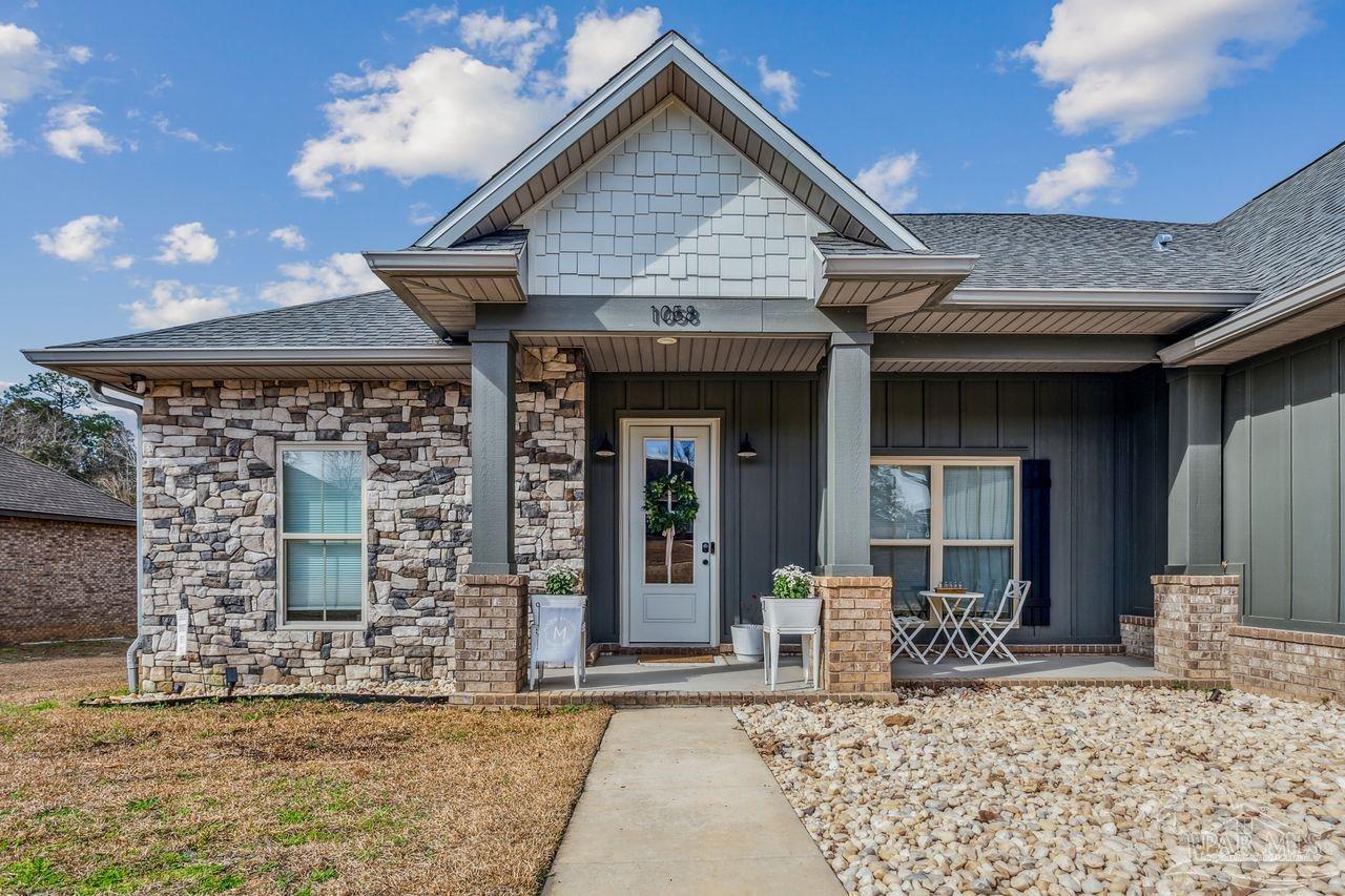 1058 Ironforge Road Cantonment, FL 32533 - Photo 5 of 41