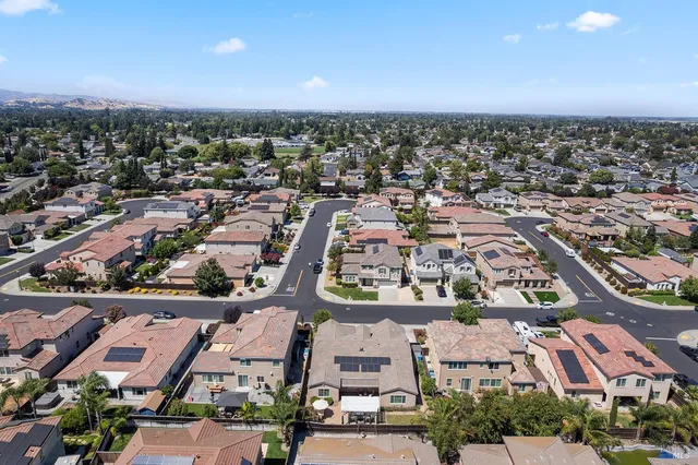 $849,000 | 2031 Newcastle Drive, Vacaville, CA 95687