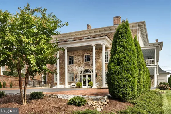 $499,990 | 411 North Loudoun Street, Winchester, VA 22601