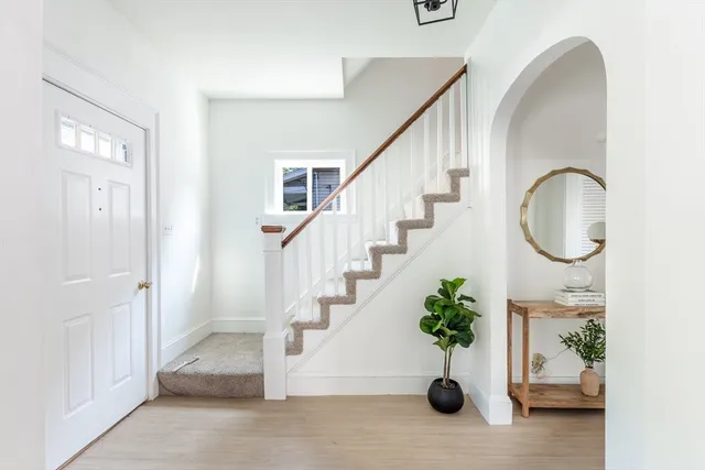 a view of entryway and hall