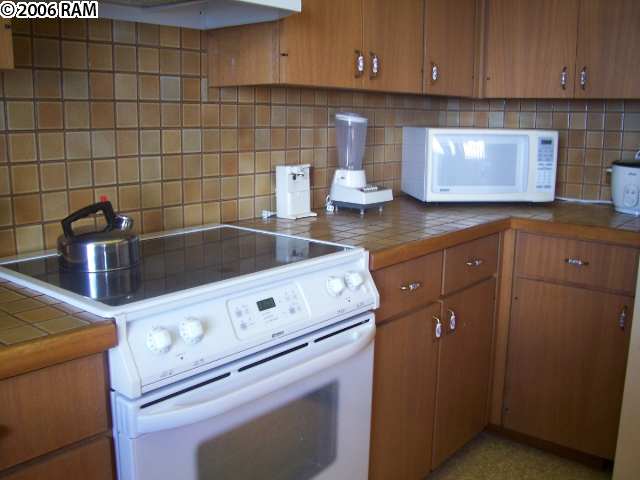 100 Ridge Road, Unit 1721 Lahaina, HI 96761 - Photo 12 of 17