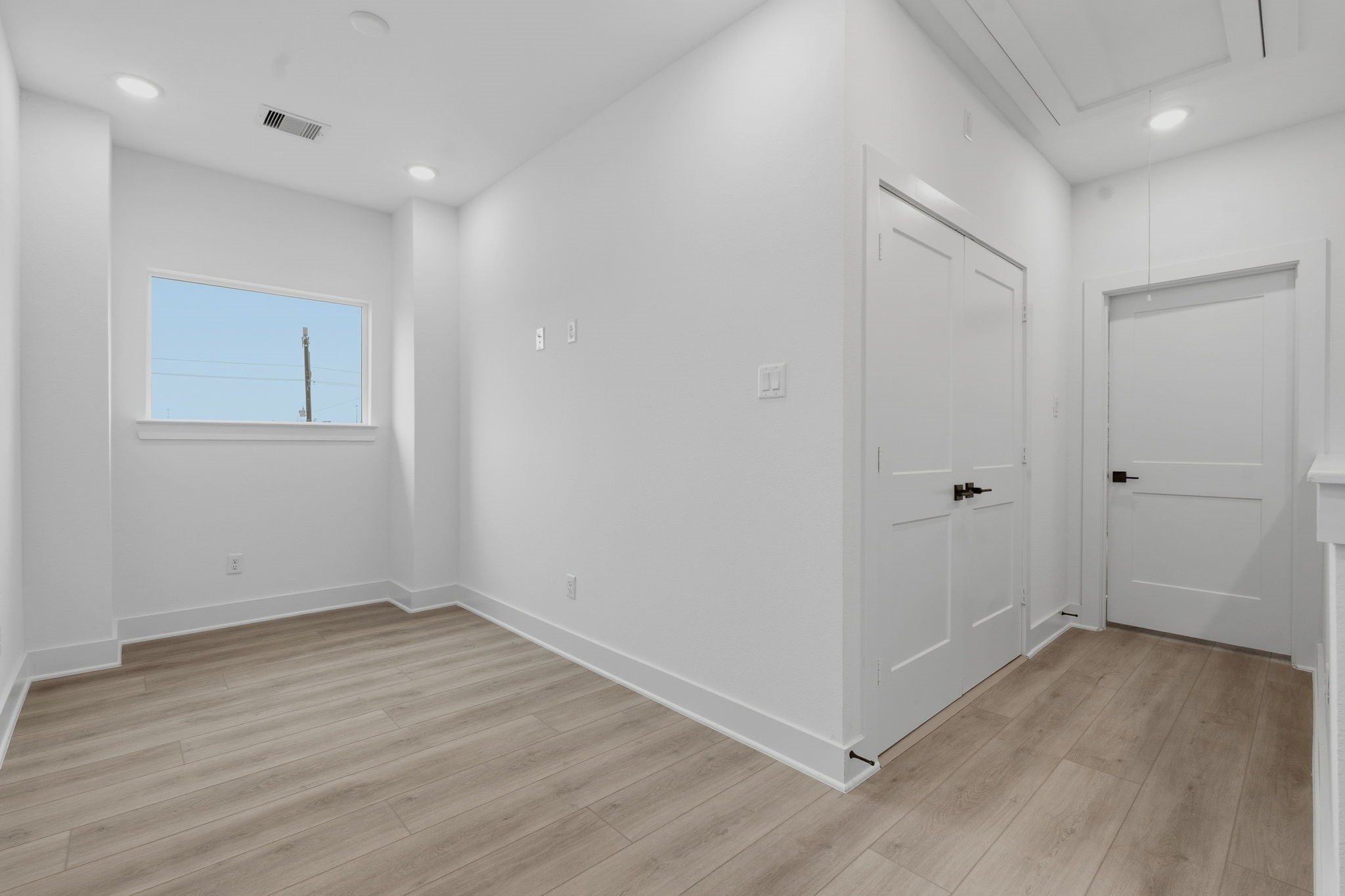 3848 Seabrook Street Houston, TX 77021 - Photo 12 of 27