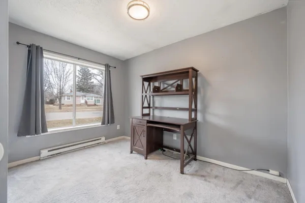 $189,950 | 523 Northwest 6th Street, Grand Rapids, MN 55744