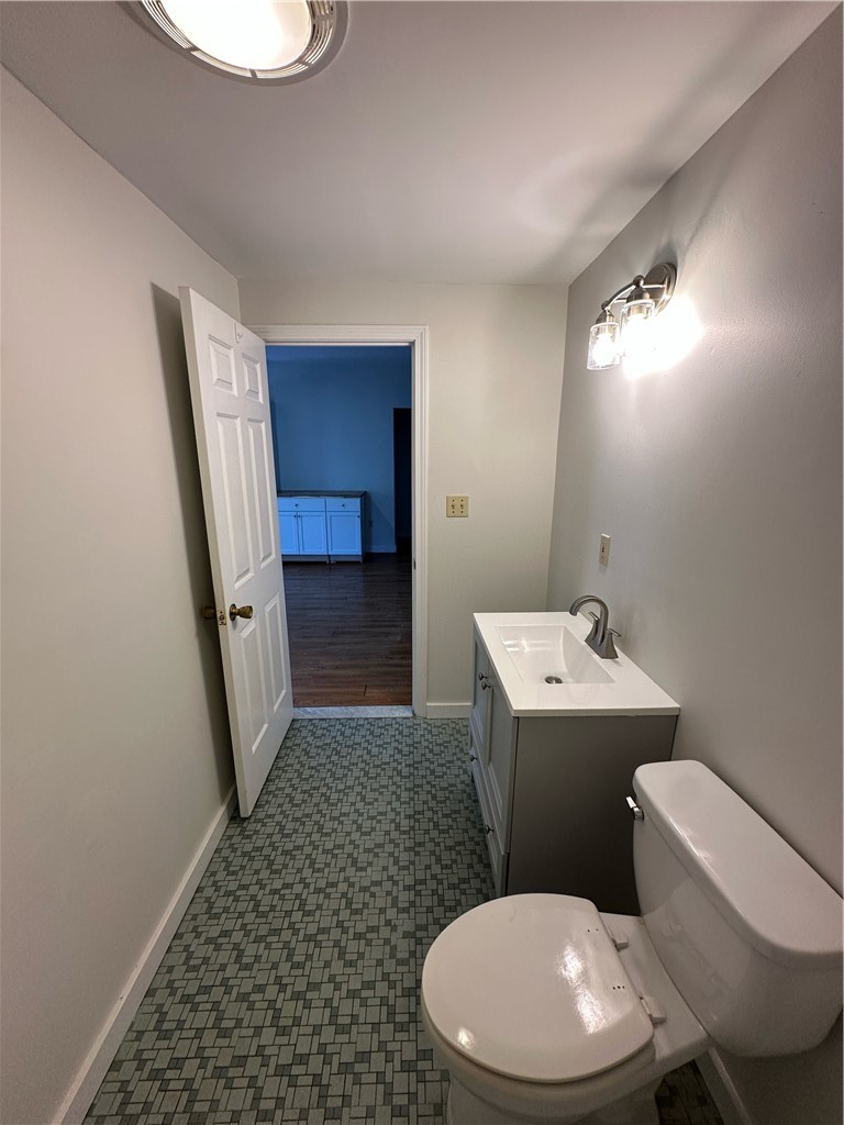 71 Hamlet Avenue, Unit 3R Woonsocket, RI 02895 - Photo 21 of 29