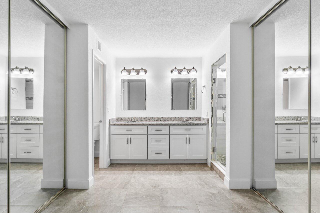 712 Springdale Circle Palm Springs, FL 33461 - Photo 21 of 24 025-712SpringdaleCircle-PalmSprings-FL-3
