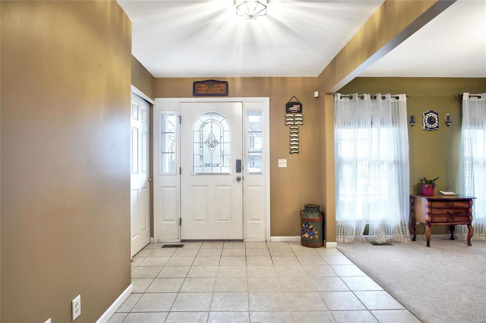 3437 Middlebury Way Shiloh, IL 62221 - Photo 3 of 30 Gallery Image 3