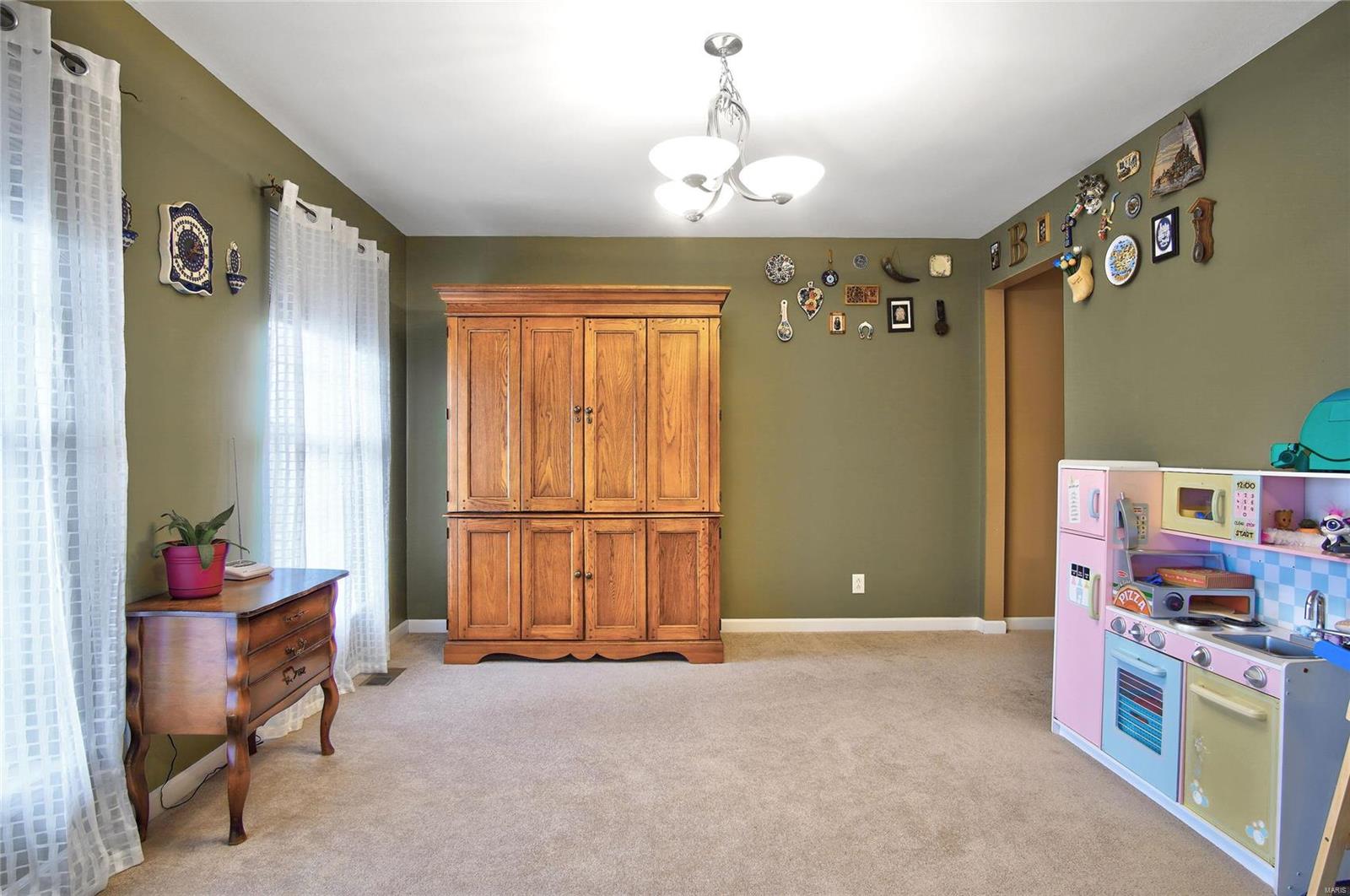 3437 Middlebury Way Shiloh, IL 62221 - Photo 4 of 30 Gallery Image 4