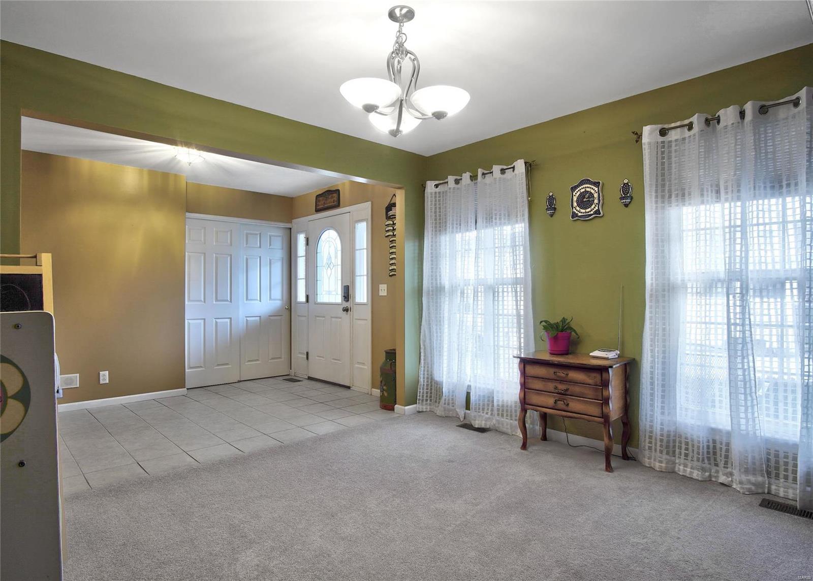 3437 Middlebury Way Shiloh, IL 62221 - Photo 5 of 30 Gallery Image 5