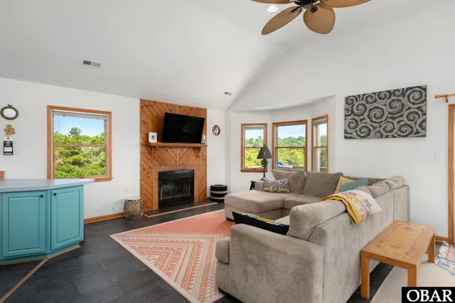 $599,000 | 2324 Ocean Sands Road, Unit 1, Corolla, NC 27927