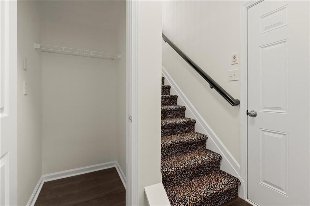 3196 Buck Way Alpharetta, GA 30004 - Photo 41 of 53 a view of entryway