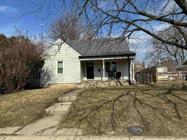 $100,000 | 808 East 13th Street, Muncie, IN 47302