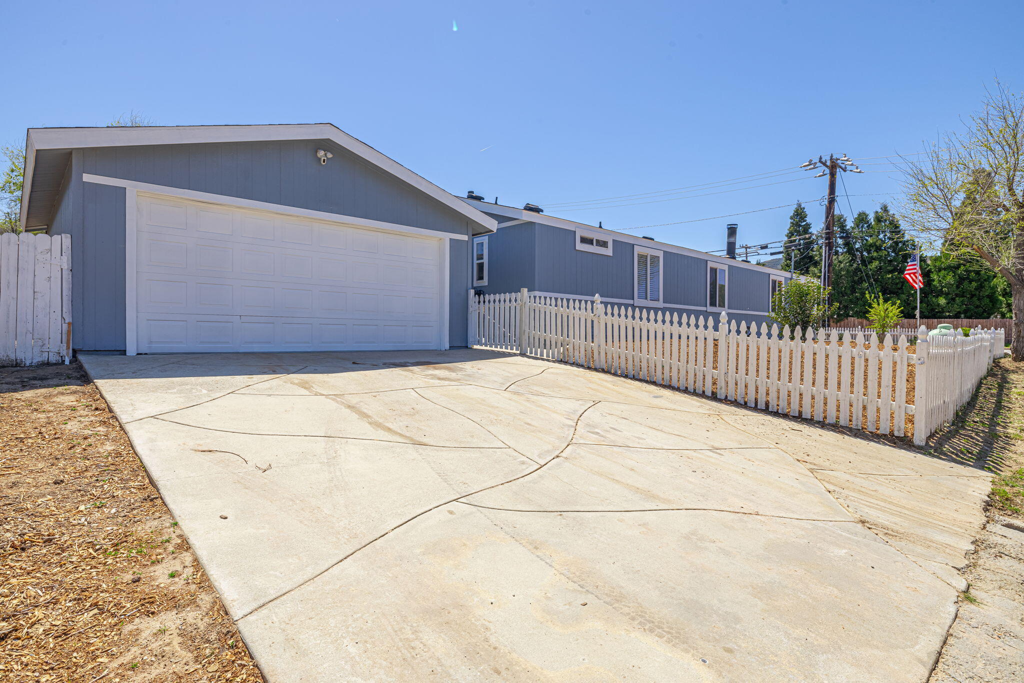 42906 Ranch Club Road Lake Elizabeth, CA 93532 - Photo 3 of 35 8-web-or-mls-AVOH--6(1)