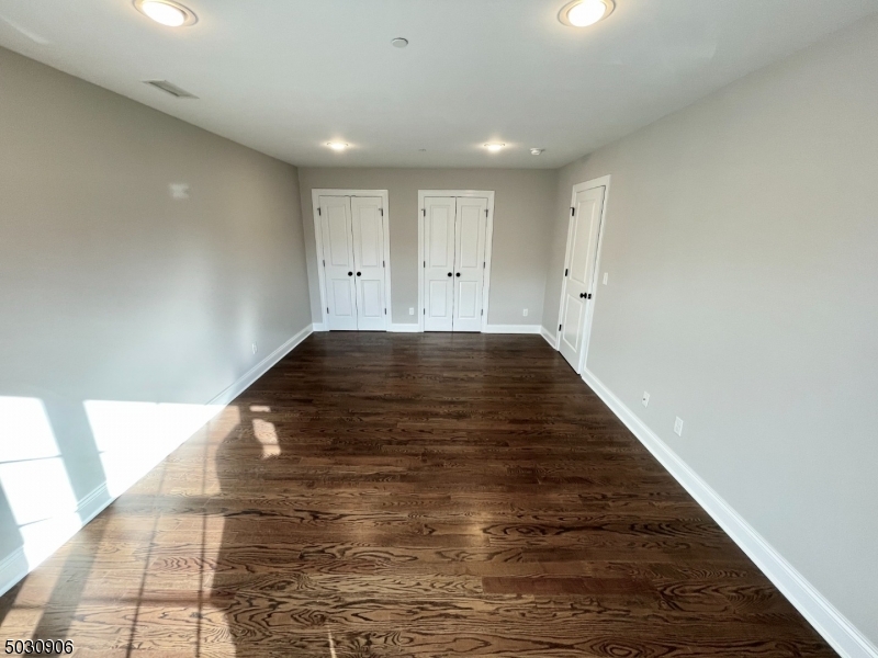 7 North Ridge Circle East Hanover, NJ 07936 - Photo 17 of 25 a view of an empty room