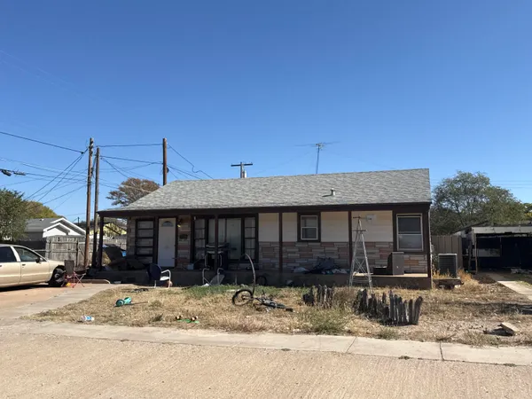 $607,000 | 201 Maple Street, Levelland, TX 79336