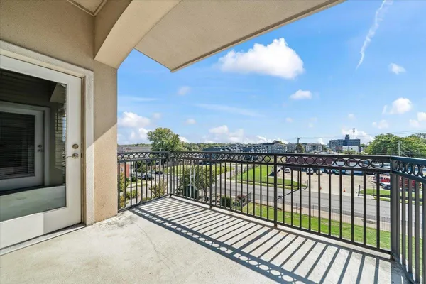 $239,000 | 665 Tennessee Street, Unit 411, Memphis, TN 38103