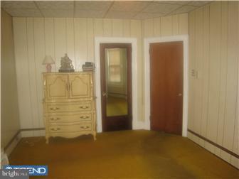 643 Marlyn Road Philadelphia, PA 19151 - Photo 8 of 12 Bedroom - Main