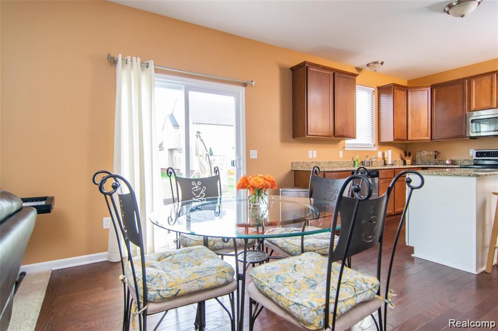 51171 Brompton Novi, MI 48374 - Photo 5 of 20