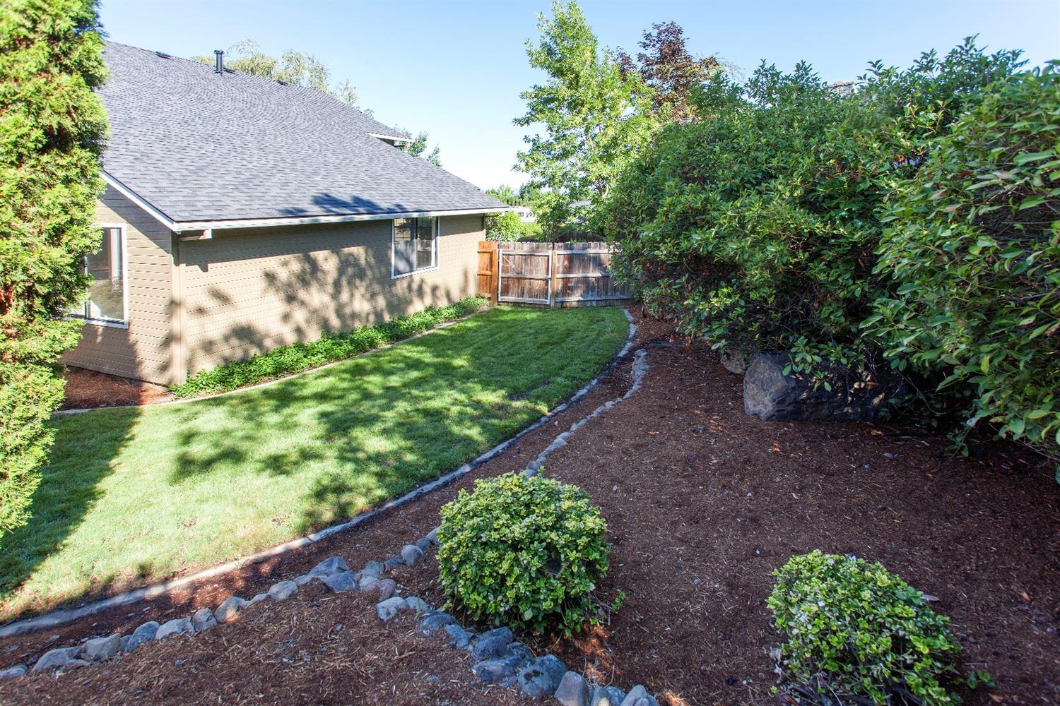 2328 Ridge Way Medford, OR 97504 - Photo 27 of 35 Additional Photo
