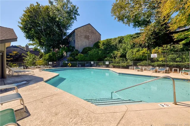 $410,000 | 2289 Bedford Street, Unit G7, Stamford, CT 06905