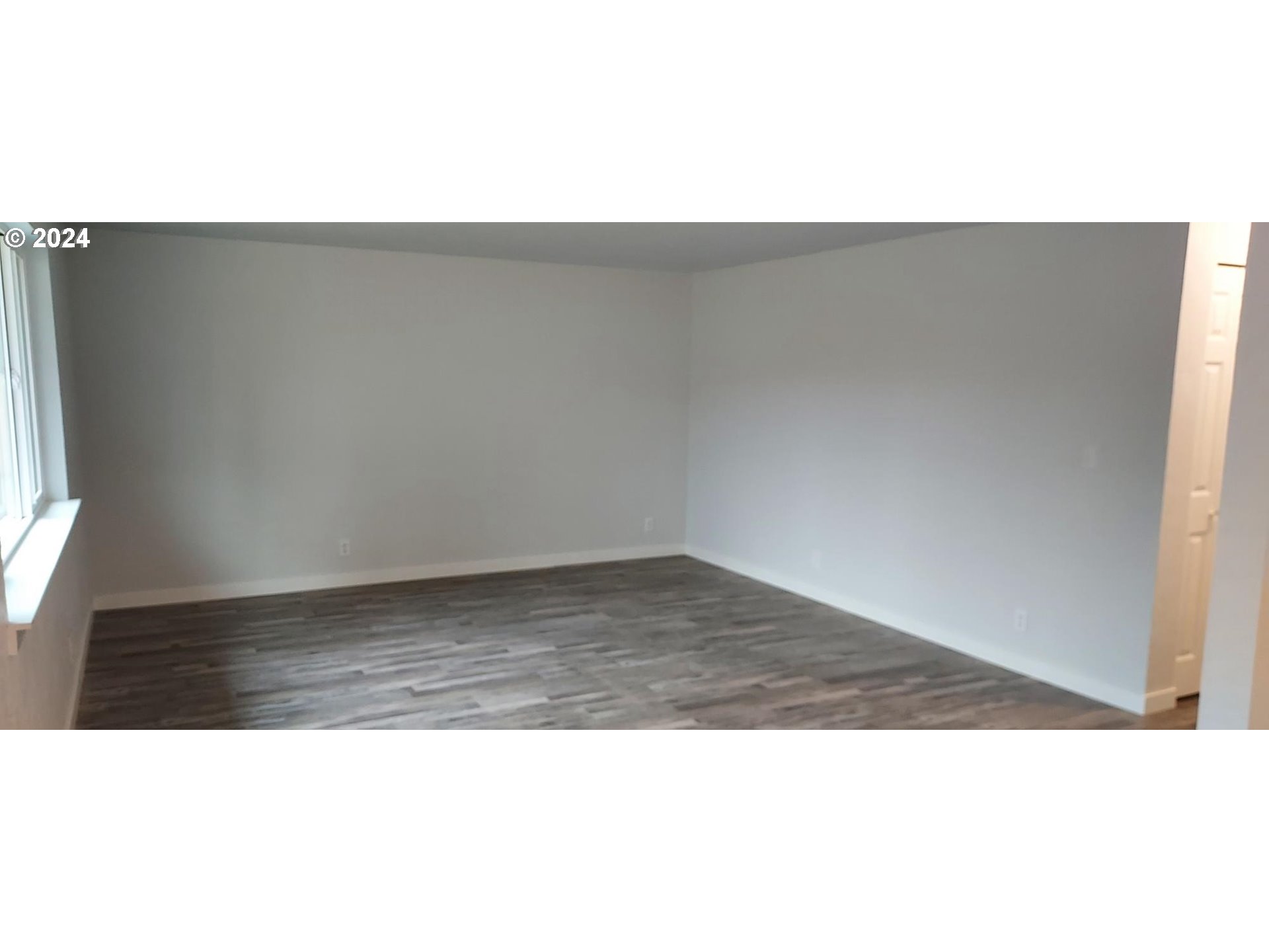 445 North 24th Street Springfield, OR 97477 - Photo 8 of 16