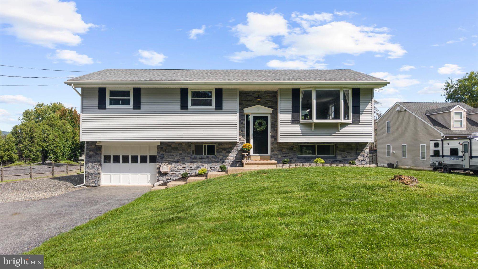 5257 Lanark Road Center Valley, PA 18034 - Photo 1 of 37 Gallery Image 1