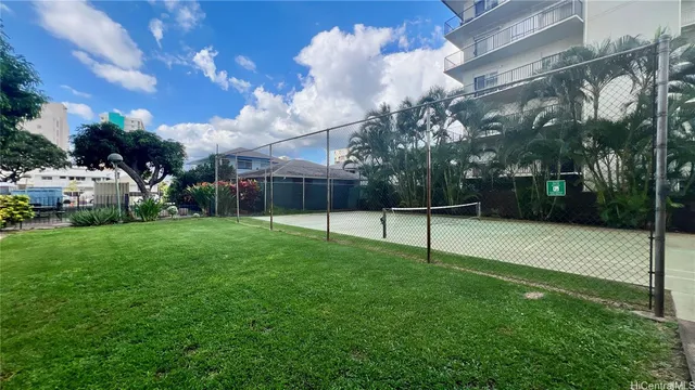 $2,850 | 2916 Date Street, Unit 11C, Honolulu, HI 96816
