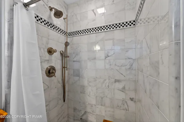 $717,000 | 219 Lake Scranton Road, Scranton, PA 18505