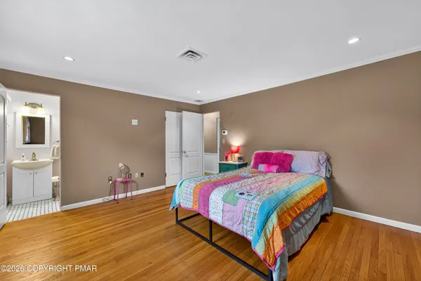 $717,000 | 219 Lake Scranton Road, Scranton, PA 18505