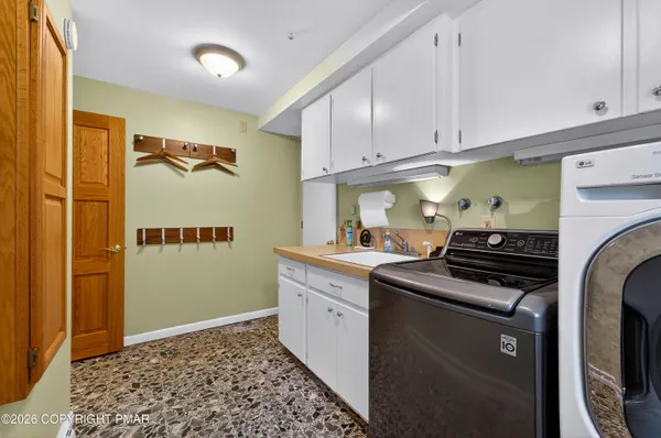 $717,000 | 219 Lake Scranton Road, Scranton, PA 18505