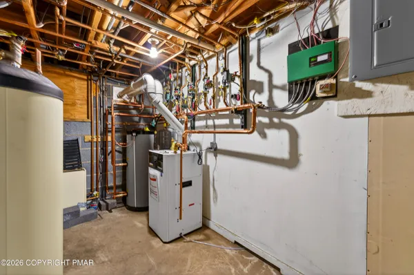 $717,000 | 219 Lake Scranton Road, Scranton, PA 18505