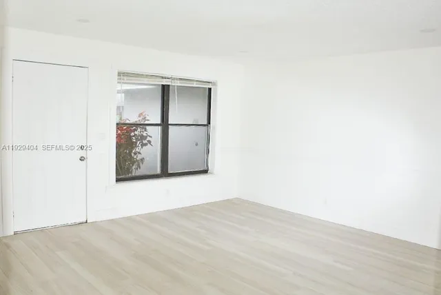 $2,400 | 1100 Southwest 4th Avenue, Unit 12C, Delray Beach, FL 33444