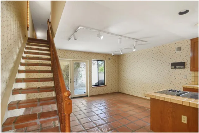 $1,799,900 | 627 19th Street, Huntington Beach, CA 92648