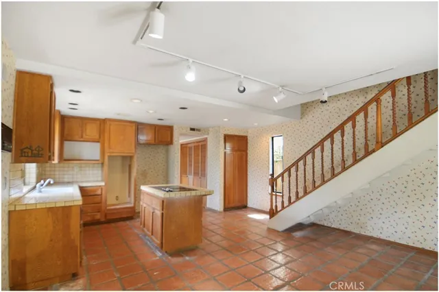 $1,799,900 | 627 19th Street, Huntington Beach, CA 92648