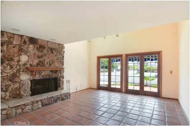 $1,799,900 | 627 19th Street, Huntington Beach, CA 92648