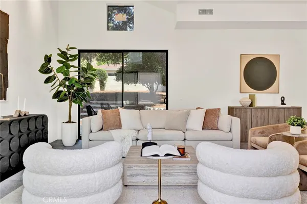 $2,778,000 | 325 West Grand View Avenue, Sierra Madre, CA 91024