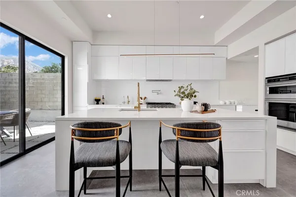 $2,778,000 | 325 West Grand View Avenue, Sierra Madre, CA 91024
