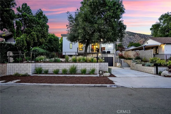 $2,778,000 | 325 West Grand View Avenue, Sierra Madre, CA 91024